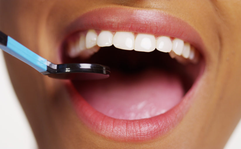 Całościowe leczenie stomatologiczne – odkryj trasę do zdrowej i pięknego uśmiechów.